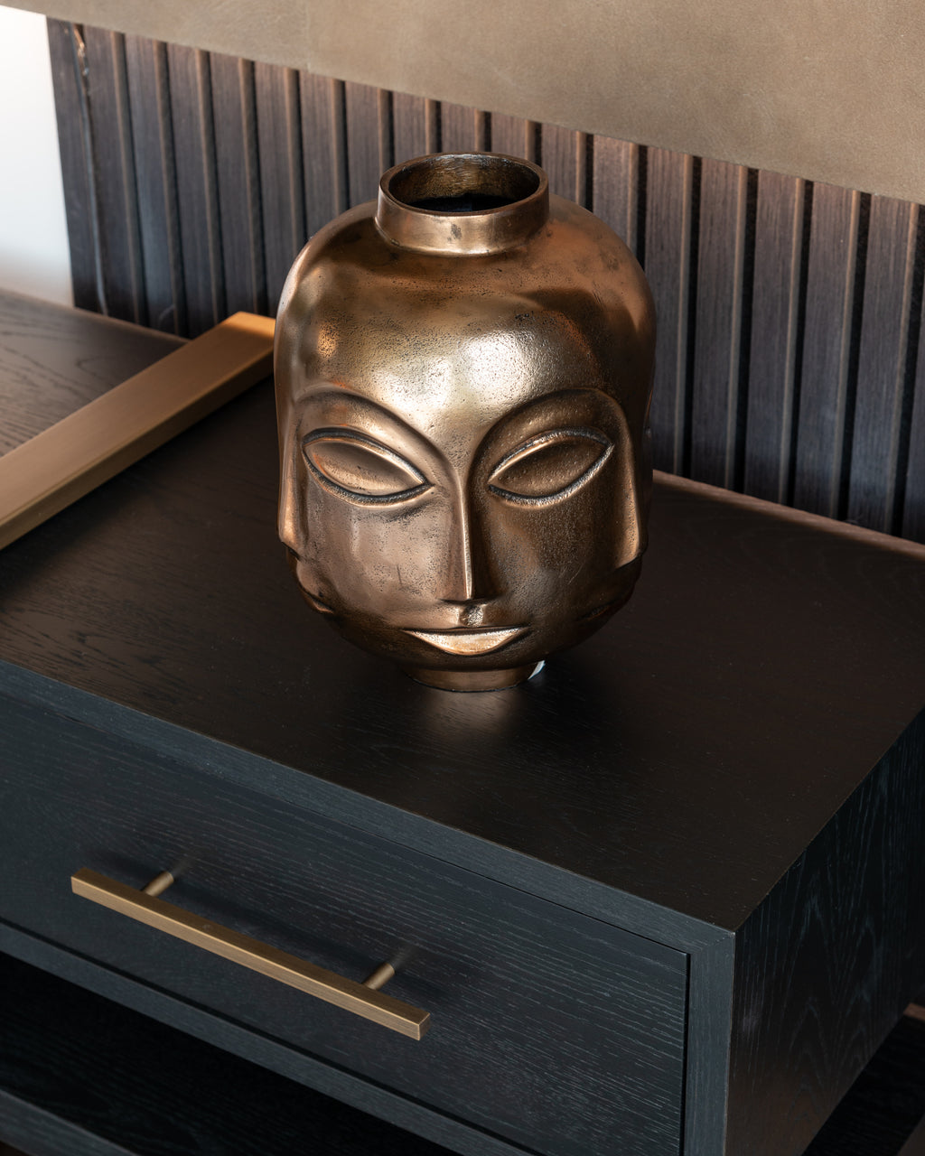 Buffet Cambon dark coffee