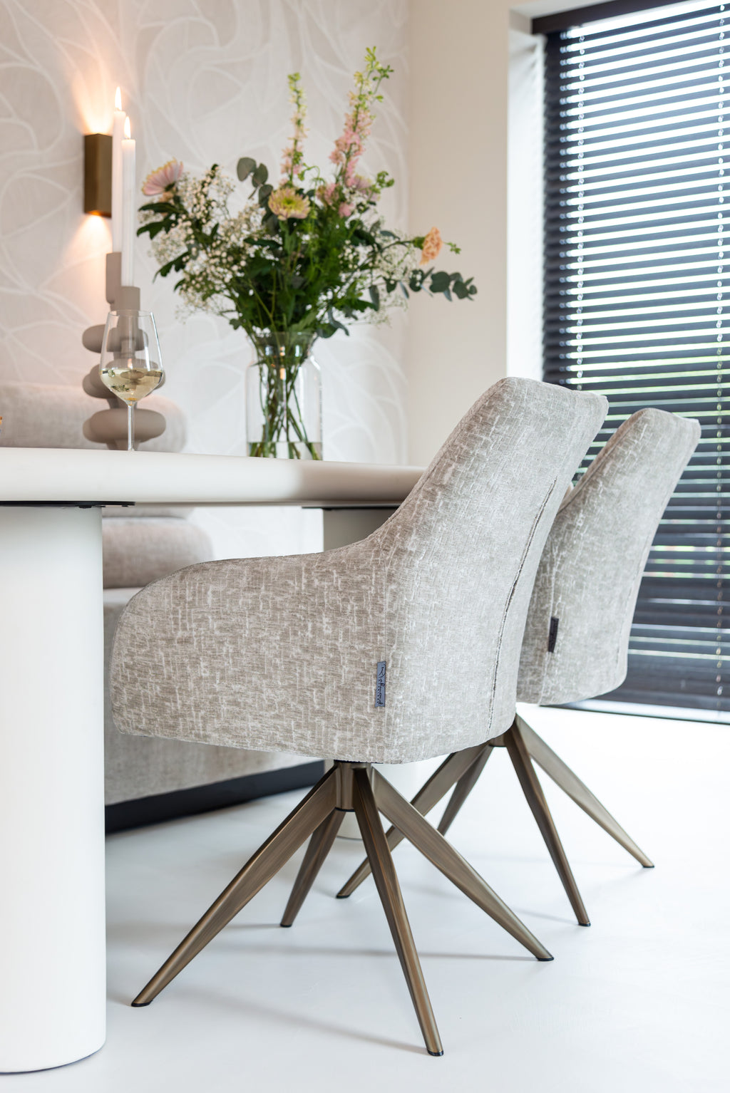Chaise de salle à manger Lisonne pearl island swivel